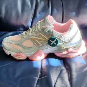 New balance sneakers